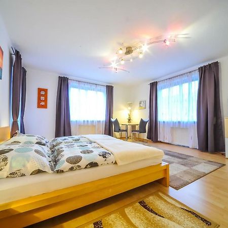 Privatzimmer Haus Erika Sankt Peter-Freienstein Eksteriør billede