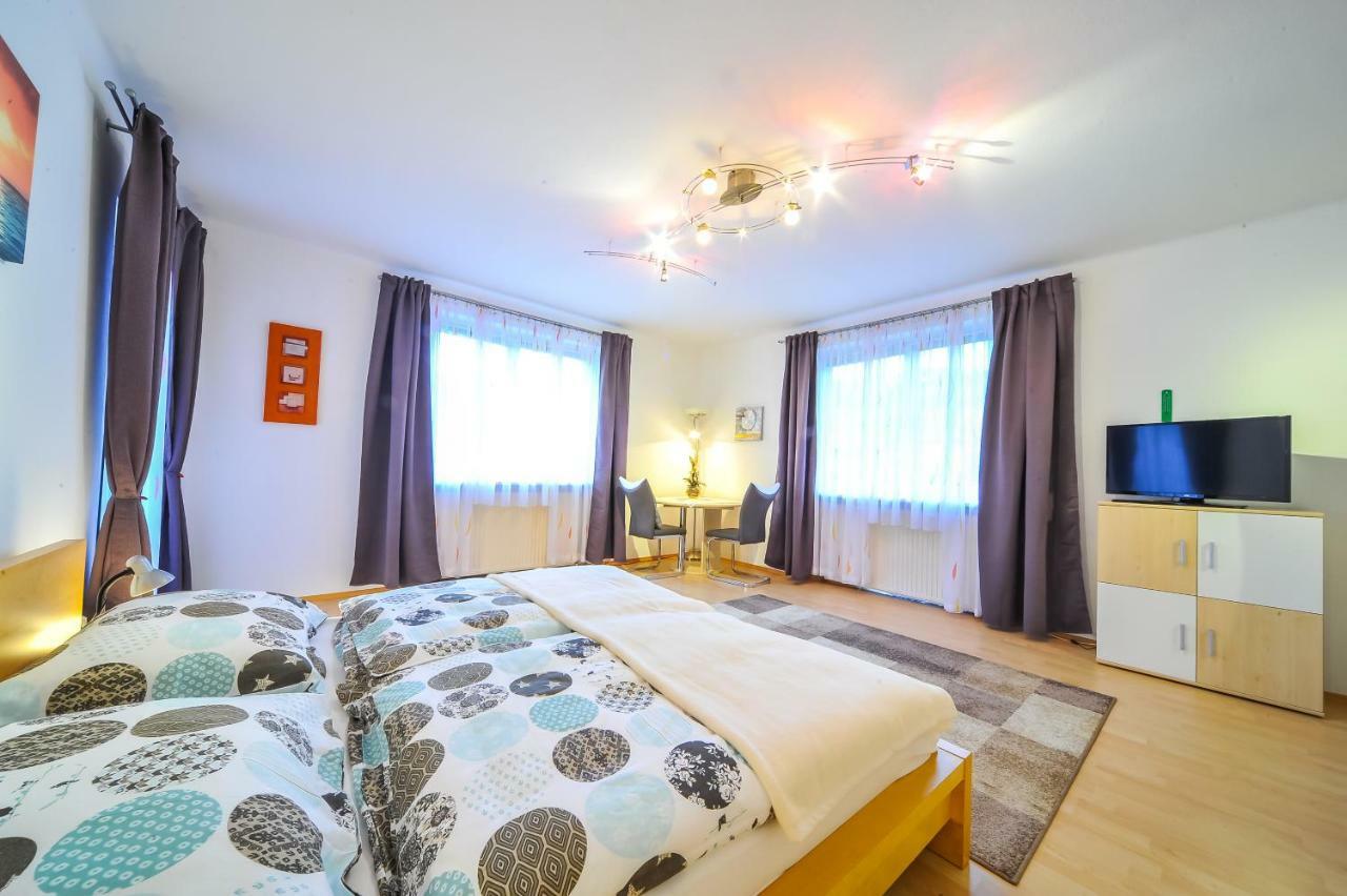 Privatzimmer Haus Erika Sankt Peter-Freienstein Eksteriør billede